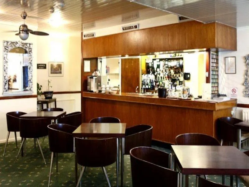 Belvilla Russel Court Hotel Bournemouth Central 4*,