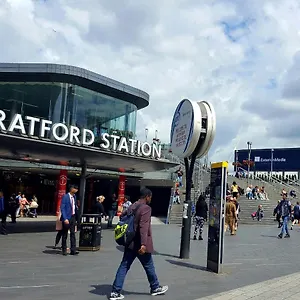 The Heart Of Stratford..! Gasthof London