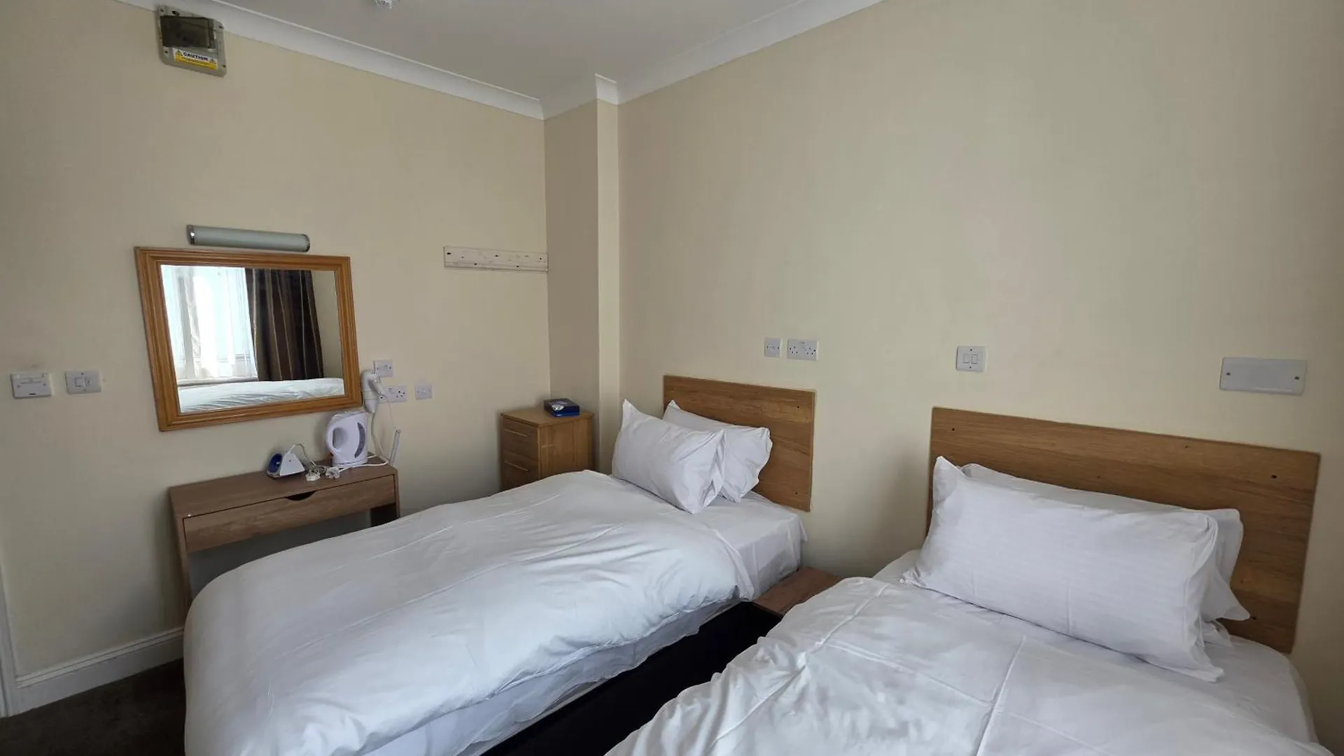 Belvilla Russel Court Hotel Bournemouth Central
