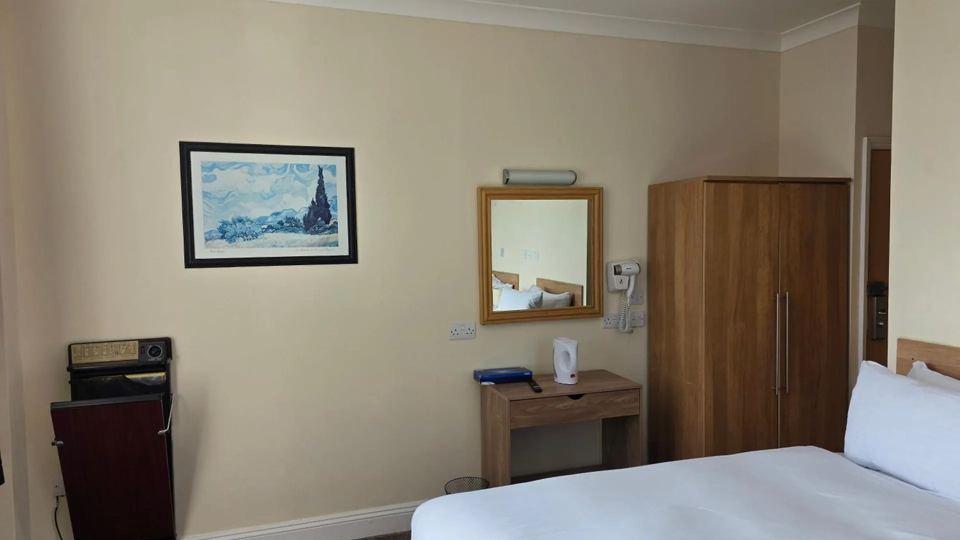 Belvilla Russel Court Hotel Bournemouth Central